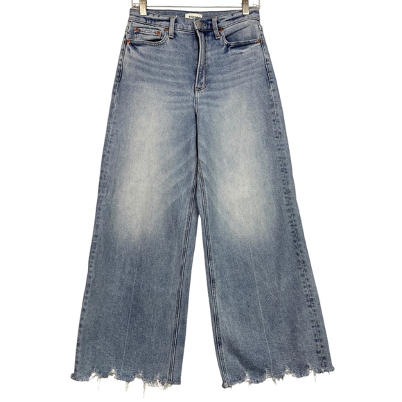 Evereve Pistola Lana High Rise Crop Raw Hem Wide Leg Jeans - Picture 3 of 7